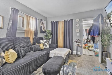 1818 Barrows St, Toledo, OH 43613 - photo 7