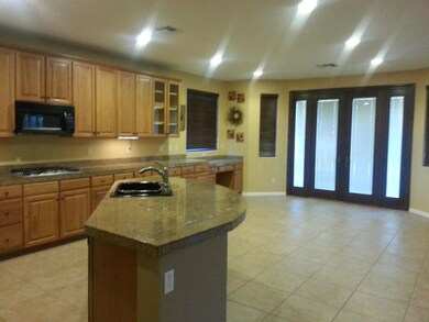 AVERY - 1159 W Silver Creek Rd - Kitchen