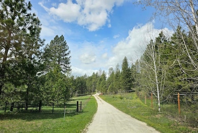Private road into property