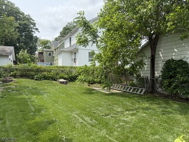 186 Harrison Ave unit 2, Montclair, NJ 07042 - photo 3