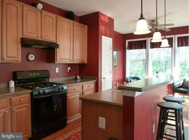 2456 Cheyenne Dr, Gambrills, MD 21054 - photo 7