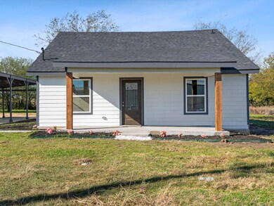 334 Pecan St, Paradise, TX 76073 - photo 2