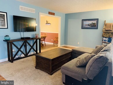 224 Oakfield Dr, Newark, DE 19713 - photo 3