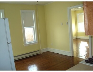 39 Nichols St unit 2, Haverhill, MA 01830 - photo 3