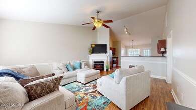 2564 Saddleback Dr unit B, Winterville, NC 28590 - photo 5