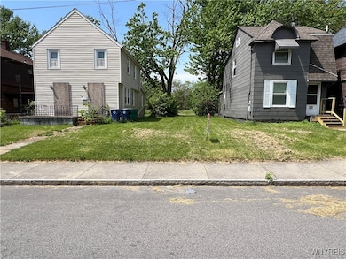 548 9th St, Niagara Falls, NY 14301 - photo 3