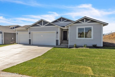 4300 N Arrowleaf Loop, Post Falls, ID 83854 - photo 2