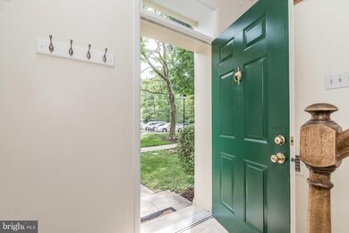 9724 Early Spring Way, Columbia, MD 21046 - photo 2