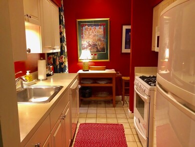 448 Gibbs Ave, Newport, RI 02840 - photo 7