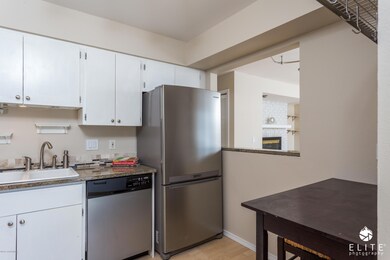 Kitchen w/Granite
