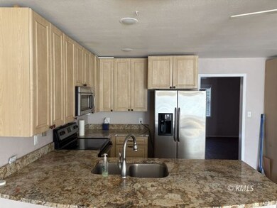176 S 100 E, Kanab, UT 84741 - photo 4