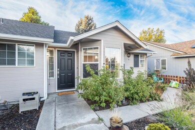 3028 SW Quartz Place, Redmond, OR 97756 - photo 3