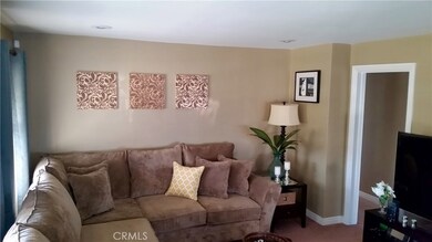 839 E 118th Dr, Los Angeles, CA 90059 - photo 3