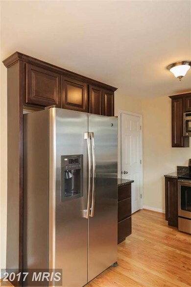 9348 Sea Oat Ct, North Beach, MD 20714 - photo 4