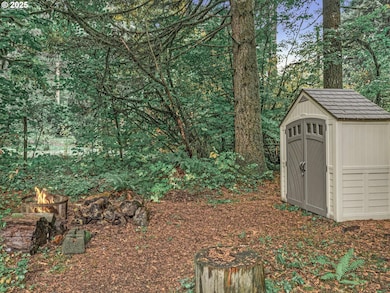 71210 E Faubion Loop, Rhododendron, OR 97049 - photo 5