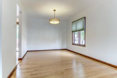 606 N Lillian St, Griffith, IN 46319 - photo 5