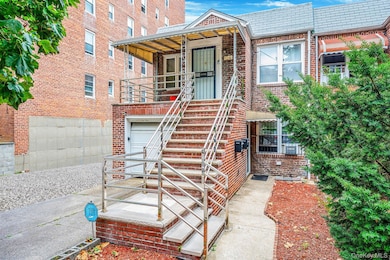 66-11 Burns St, Flushing, NY 11374 - photo 6