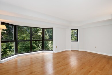 975 Massachusetts Ave unit 406, Arlington, MA 02476 - photo 5