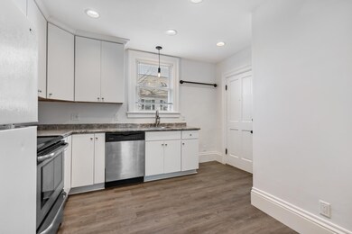 46 Fourth St unit 1, Dover, NH 03820 - photo 5