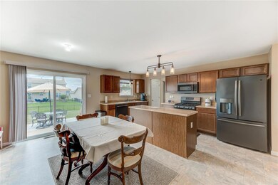 Eat in Kitchen with stainless steel appliances, ga