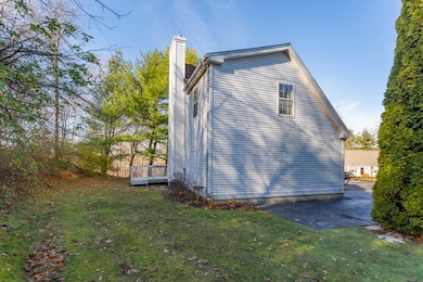 20 Lakeview Dr, Branford, CT 06405 - photo 4