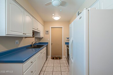 17280 N Del Webb Blvd, Sun City, AZ 85373 - photo 5