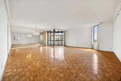 The St. James unit 605, Houston, TX 77056 - photo 7