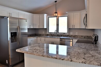 39 Fox Run Ln, New London, NH 03257 - photo 4