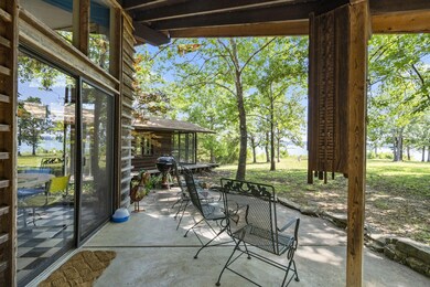 TABLE ROCK LAKE HOME
