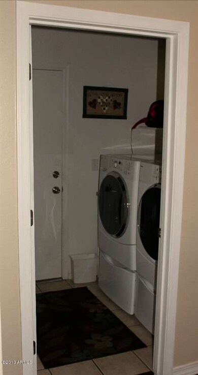Laundry Room w/ walk-in pantry