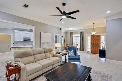08-114 Middle Field Dr