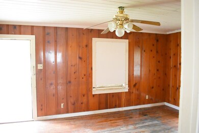 2109 Looneyville Rd, Nacogdoches, TX 75964 - photo 5