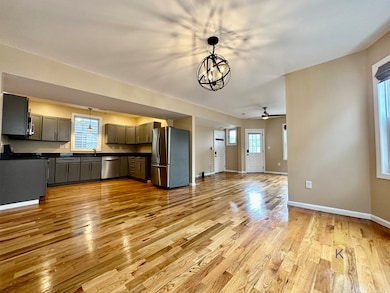 16 Melbourne St unit 1, Dorchester Center, MA 02124 - photo 3