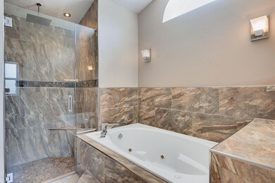 1799 Radisson St NW-22
