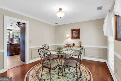 4702 Sequoia Dr SW, Lilburn, GA 30047 - photo 6