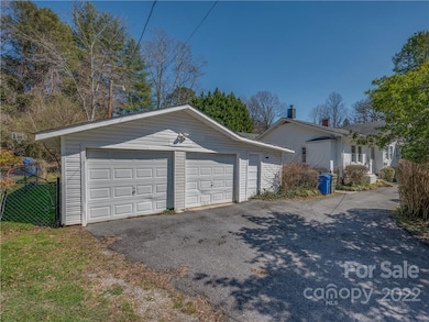 2 car detached garage