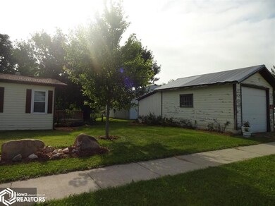 225 N Clarke St, Osceola, IA 50213 - photo 5
