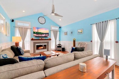 1093 Viewpoint Dr, Lake In the Hills, IL 60156 - photo 3