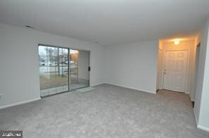 605 Briarwood Ct unit 805, Sewell, NJ 08080 - photo 4