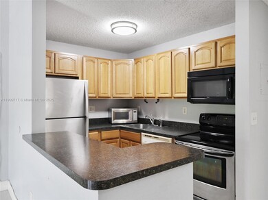 15520 SW 80th St unit B301, Miami, FL 33193 - photo 4