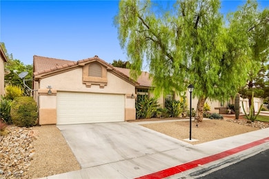 7527 Trickling Wash Dr, Las Vegas, NV 89131 - photo 3