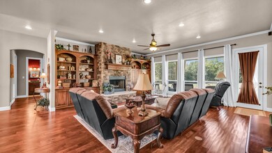 1144 Boling Ranch Rd N, Azle, TX 76020 - photo 2