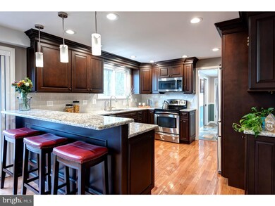 270 Peck Rd, Downingtown, PA 19335 - photo 2