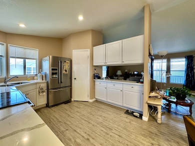 11596 W Sierra Dawn Blvd unit 14, Surprise, AZ 85378 - photo 4