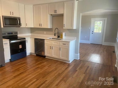 107 Lr Smith Ave, Hendersonville, NC 28791 - photo 7