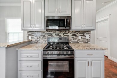 6923 Finch St, Houston, TX 77028 - photo 3