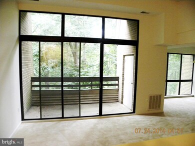 2108 Green Watch Way unit 301, Reston, VA 20191 - photo 3