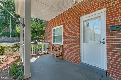 6402 16th St N, Arlington, VA 22205 - photo 3