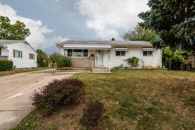 4133 Dixie Ct, Columbus, OH 43228 - photo 3