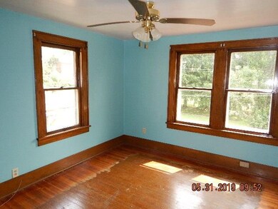 1092 Sherman Ave, Sharon, PA 16146 - photo 7